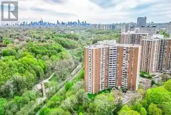 60 Pavane Linkway Unit# 310, Toronto, Ontario M3C 2Y6, 3 Bedrooms Bedrooms, 7 Rooms Rooms,2 BathroomsBathrooms,Condo,Sold,Pavane Linkway,C9298676