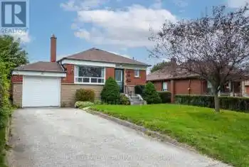 41 Tavistock Road, Toronto (Downsview-Roding-CFB), Ontario M3M2N5, 5 Bedrooms Bedrooms, ,2 BathroomsBathrooms,All Houses,For Sale,Tavistock,W9298194