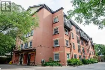 61 Main Street Unit# 303, Toronto (East End-Danforth), Ontario M4E2V6, 2 Bedrooms Bedrooms, ,1 BathroomBathrooms,Condo,For Sale,Main,E9299350