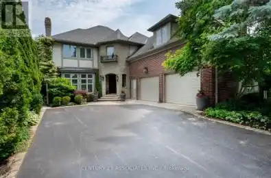 2523 Street Mississauga (Erindale) Ontario L5C2P2