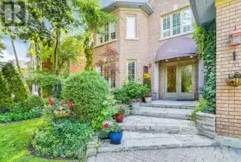 40 King's Cross Avenue, Richmond Hill (Bayview Hill), Ontario L4B2S9, 5 Bedrooms Bedrooms, ,4 BathroomsBathrooms,All Houses,For Sale,King's Cross,N9301783