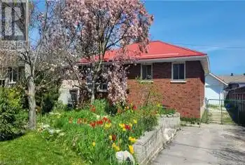 447 FIFTH Street, Collingwood, Ontario L9Y1Y5, 4 Bedrooms Bedrooms, ,2 BathroomsBathrooms,All Houses,For Sale,FIFTH,40629851