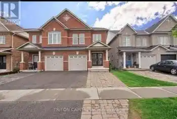 38 Four Seasons Crescent, Newmarket (Woodland Hill), Ontario L9N0C2, 3 Bedrooms Bedrooms, ,3 BathroomsBathrooms,All Houses,For Rent,Four Seasons,N9302292