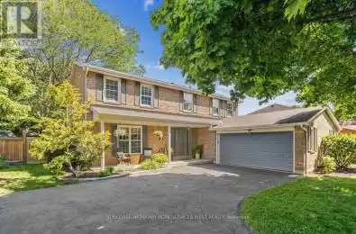 263 Court Oakville (College Park) Ontario L6H3A7