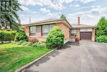 366 Renforth Drive, Toronto (Eringate-Centennial-West Deane), Ontario M9C2L9, 5 Bedrooms Bedrooms, ,2 BathroomsBathrooms,All Houses,For Sale,Renforth,W9302935