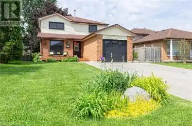 96 Crescent Kitchener Ontario N2N2S1