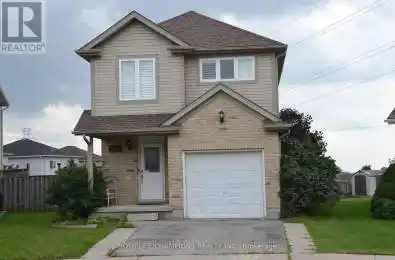 132 Henhoeffer Crescent Kitchener Ontario N2E4H3