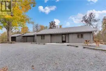 6179 NORTH SHORE Road, Perth Road Village, Ontario K0H2L0, 2 Bedrooms Bedrooms, ,2 BathroomsBathrooms,All Houses,For Sale,NORTH SHORE,40643365