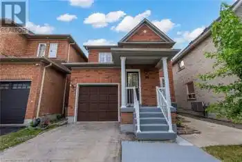 35 PAULINE Crescent, Brampton, Ontario L7A2V6, 3 Bedrooms Bedrooms, ,4 BathroomsBathrooms,All Houses,For Sale,PAULINE,40643500