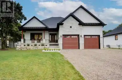 12 ST LADISLAUS Street Courtland Ontario N0J1E0