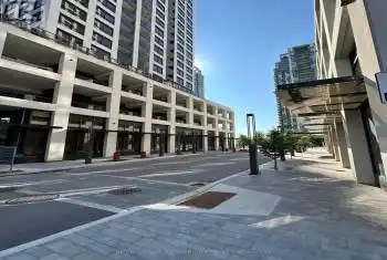 30 Elm Dr Unit# 1307, Mississauga, Ontario L5B 0N6, 1 Bedroom Bedrooms, 5 Rooms Rooms,2 BathroomsBathrooms,Condo,Rented,Elm,W9307124