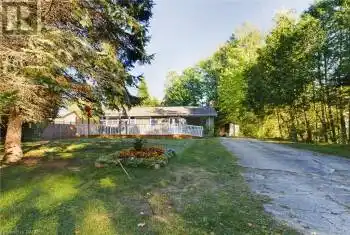 26 ROBERT Drive, Saugeen Shores, Ontario N0H2C5, 3 Bedrooms Bedrooms, ,2 BathroomsBathrooms,All Houses,For Rent,ROBERT,40641204