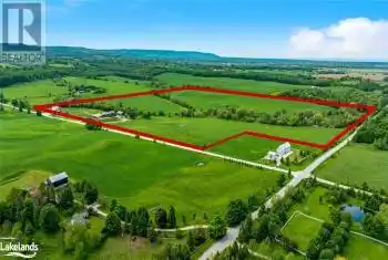 7470 21/22 SIDEROAD NOTTAWASAGA Unit# 7470, Duntroon, Ontario L0M1S0, 3 Bedrooms Bedrooms, ,4 BathroomsBathrooms,All Houses,For Sale,21/22 SIDEROAD NOTTAWASAGA,40644313