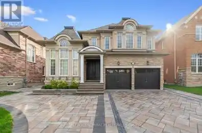 76 Crescent Vaughan (Patterson) Ontario L6A4T1