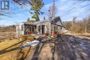 4422 County Rd 6 Road, North Kawartha, Ontario K0L2H0, 5 Bedrooms Bedrooms, ,2 BathroomsBathrooms,All Houses,For Sale,County Rd 6,X9310759