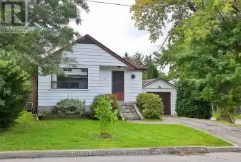 207 Burnett Ave, Toronto, Ontario M2N 1V7, 2 Bedrooms Bedrooms, 5 Rooms Rooms,1 BathroomBathrooms,All Houses,Sold,Burnett,C9311776