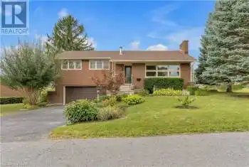 3 SUNSET Crescent, Napanee, Ontario K7R2G5, 3 Bedrooms Bedrooms, ,2 BathroomsBathrooms,All Houses,For Sale,SUNSET,40645497