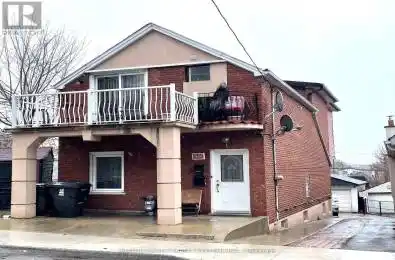 43 Donald Avenue Toronto (Keelesdale-Eglinton West) Ontario M6M1K2