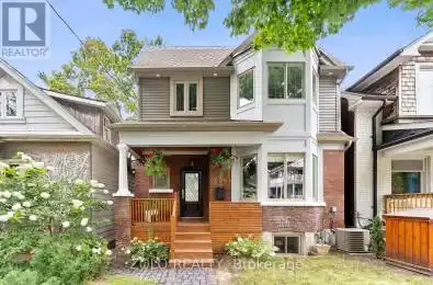 326 Road Toronto (Greenwood-Coxwell) Ontario M4L2V5