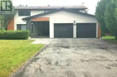 24 Crescent Markham (Markham Village) Ontario L3P2K1