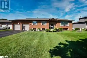 2053 CHANTLER Street, Innisfil, Ontario L9S1B4, 4 Bedrooms Bedrooms, ,2 BathroomsBathrooms,All Houses,For Sale,CHANTLER,40636162