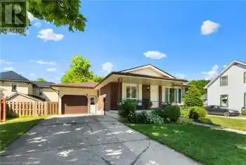 109 ELGIN Street, Mount Forest, Ontario N0G2L0, 3 Bedrooms Bedrooms, ,2 BathroomsBathrooms,All Houses,For Sale,ELGIN,40646254