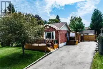 30 NORTH ST, Egmondville, Ontario N0K1G0, 3 Bedrooms Bedrooms, ,3 BathroomsBathrooms,All Houses,For Sale,NORTH ST,40645875