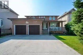 5 Norris Place, Toronto (Humberlea-Pelmo Park), Ontario M9M1K6, 4 Bedrooms Bedrooms, ,4 BathroomsBathrooms,All Houses,For Sale,Norris,W9345254