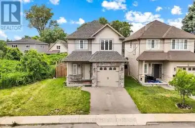 17 Lagoon Avenue Hamilton (Hamilton Beach) Ontario L8H7C4