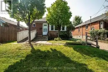 4 Burnley Ave, Toronto, Ontario M1R 2M4, 3 Bedrooms Bedrooms, 10 Rooms Rooms,2 BathroomsBathrooms,All Houses,Sold,Burnley,E9346950