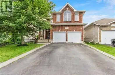 397 Crescent Kingston Ontario K7P3E3