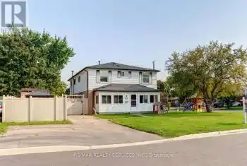 80 Flamingo Crescent, Brampton (Southgate), Ontario L6T2G7, 5 Bedrooms Bedrooms, ,3 BathroomsBathrooms,All Houses,For Sale,Flamingo,W9347556