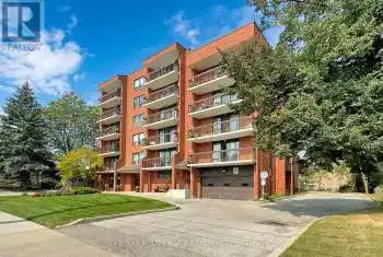 3734 St Clair Ave Unit# 303, Toronto, Ontario M1M 1T7, 2 Bedrooms Bedrooms, 6 Rooms Rooms,2 BathroomsBathrooms,Condo,Sold,St Clair,E9347520