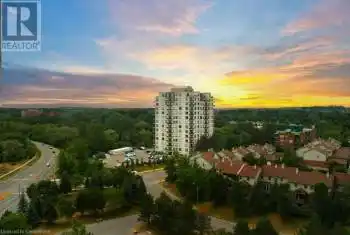 255 KEATS Way Unit# 404, Waterloo, Ontario N2L6N6, 2 Bedrooms Bedrooms, ,2 BathroomsBathrooms,Condo,For Sale,KEATS,40646747