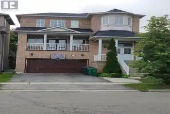 3700 Bala Dr, Mississauga, Ontario L5M 7G3, 3 Bedrooms Bedrooms, 8 Rooms Rooms,3 BathroomsBathrooms,All Houses,Rented,Bala,W9349838