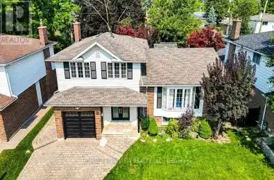 32 Drive Markham (Royal Orchard) Ontario L3T3T2