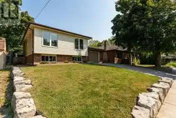 17 George Street, Hamilton (Waterdown), Ontario L0R2H0, 4 Bedrooms Bedrooms, ,3 BathroomsBathrooms,All Houses,For Sale,George,X9350664