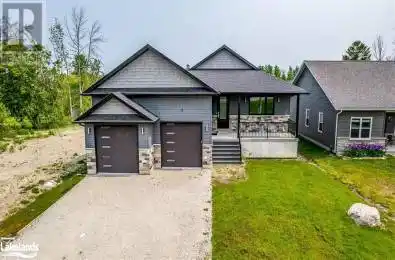 18 LAKESHORE Road Wasaga Beach Ontario L9Z2Y5