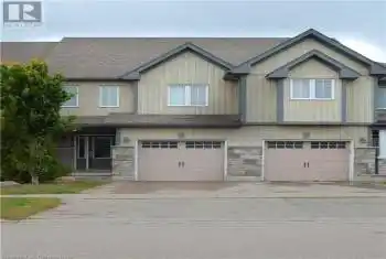 523 WINDFLOWER Crescent, Kitchener, Ontario N2E3T2, 3 Bedrooms Bedrooms, ,4 BathroomsBathrooms,All Houses,For Rent,WINDFLOWER,40647530