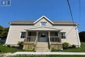 16 QUEEN Street Unit# 1, Harriston, Ontario N0G1Z0, 2 Bedrooms Bedrooms, ,1 BathroomBathrooms,All Houses,For Rent,QUEEN,40647599