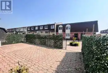 2170 Bromsgrove Road Unit# 81, Mississauga (Clarkson), Ontario L5J4J2, 3 Bedrooms Bedrooms, ,2 BathroomsBathrooms,All Houses,For Rent,Bromsgrove,W9351547