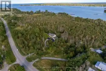 2009 County Rd 13 Road, Prince Edward County (South Marysburgh), Ontario K0K2P0, 5 Bedrooms Bedrooms, ,4 BathroomsBathrooms,All Houses,For Sale,County Rd 13,X9351446