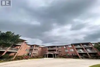 20 STATION Square Unit# 215, Elora, Ontario N0B1S0, 2 Bedrooms Bedrooms, ,2 BathroomsBathrooms,Condo,For Rent,STATION,40647396