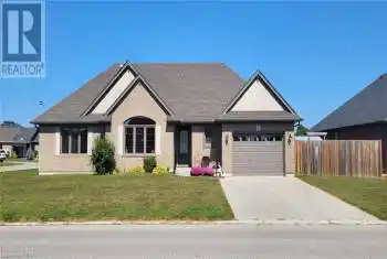 160 GLENDALE Drive, Tillsonburg, Ontario N4G0G3, 3 Bedrooms Bedrooms, ,3 BathroomsBathrooms,All Houses,For Sale,GLENDALE,40646746