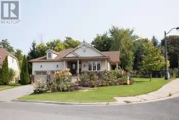 2 Fallingbrook Crescent, Kawartha Lakes (Lindsay), Ontario K9V2Z7, 3 Bedrooms Bedrooms, ,3 BathroomsBathrooms,All Houses,For Sale,Fallingbrook,X9351958