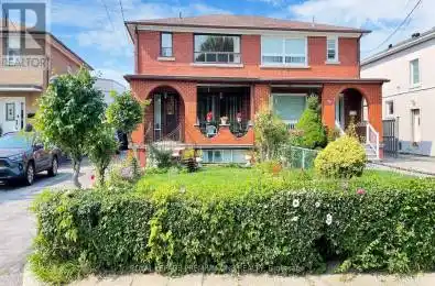 68 Mulholland Avenue Toronto (Yorkdale-Glen Park) Ontario M6A2S3