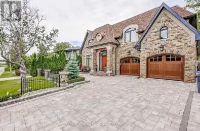 1256 Gardens Mississauga (Mineola) Ontario L5G3Y3