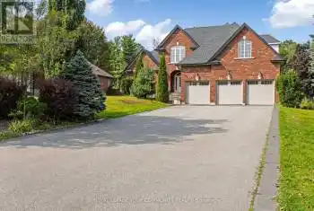 413 Coventry Hill Trail, Newmarket (Summerhill Estates), Ontario L3X2G9, 6 Bedrooms Bedrooms, ,6 BathroomsBathrooms,All Houses,For Sale,Coventry Hill,N9352758