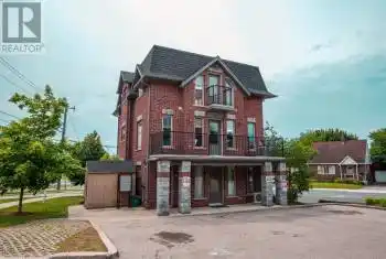 489 EAST Avenue Unit# B, Kitchener, Ontario N2H0A8, 3 Bedrooms Bedrooms, ,2 BathroomsBathrooms,All Houses,For Rent,EAST,40647792