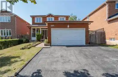 2104 LAURELWOOD Drive Oakville Ontario L6H4S7